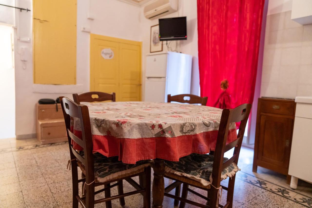 Casa Lucrezia Appartement Ostuni Buitenkant foto